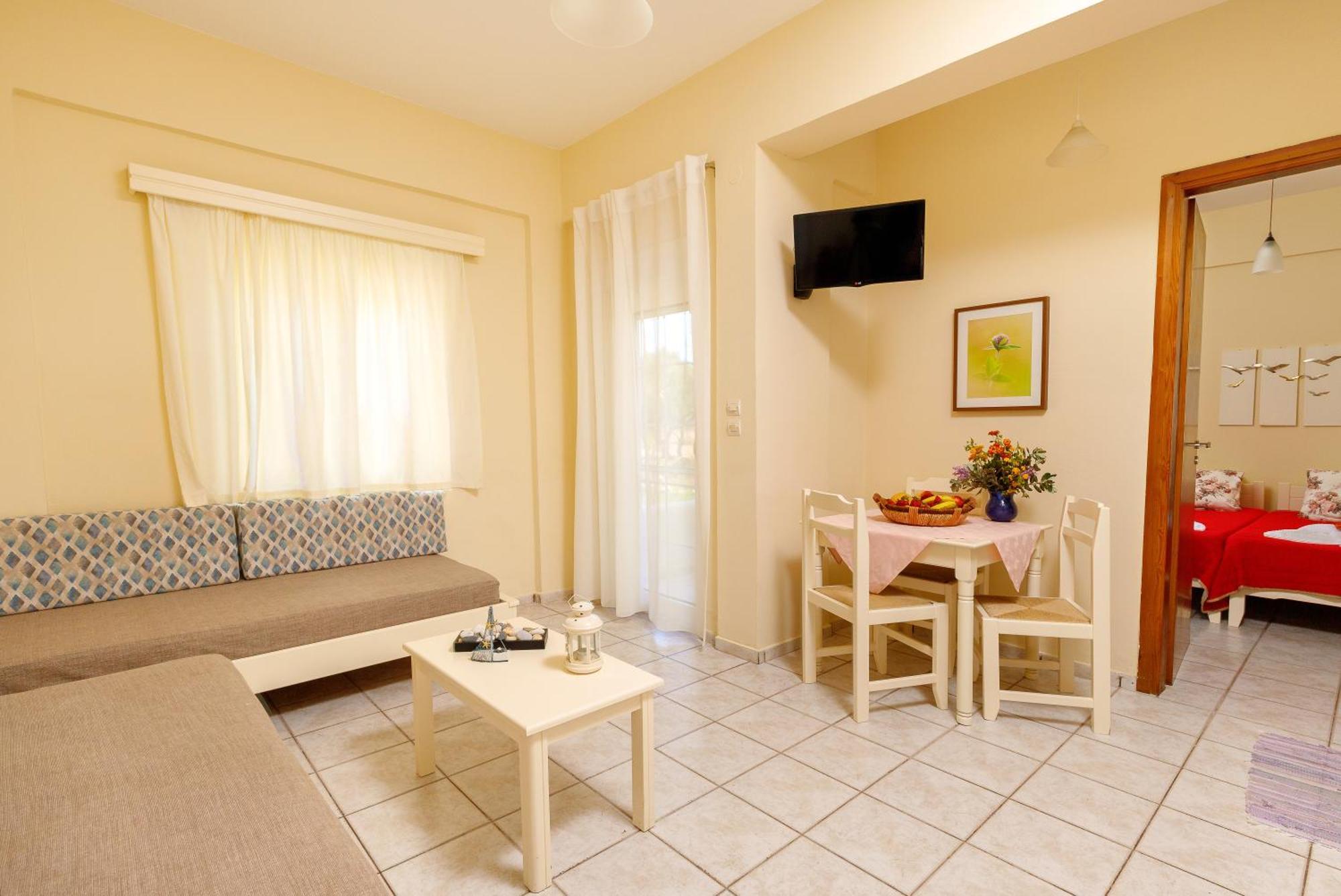 Zefyros Apartments&House Kíssamos Habitación foto