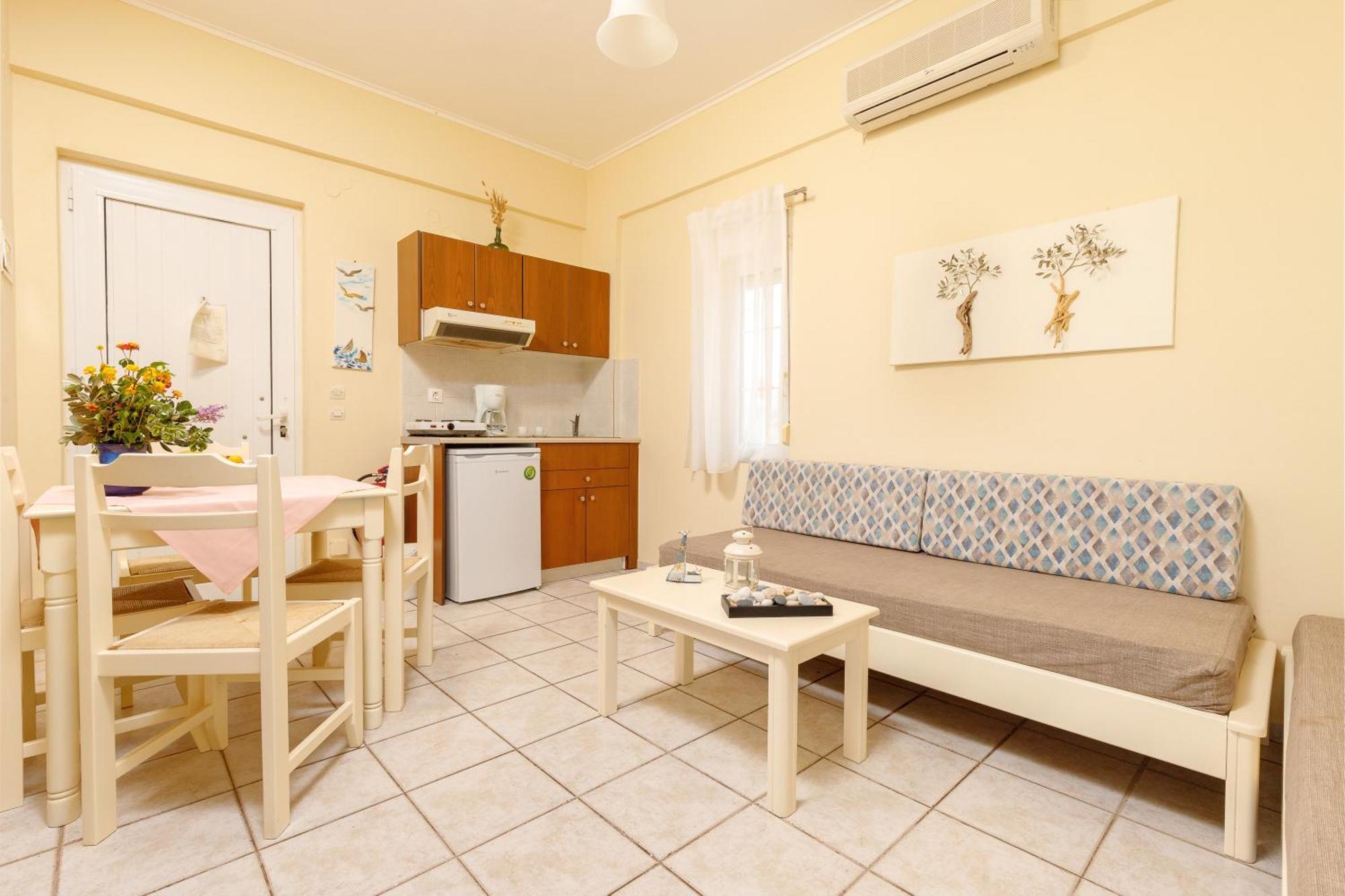 Zefyros Apartments&House Kíssamos Habitación foto
