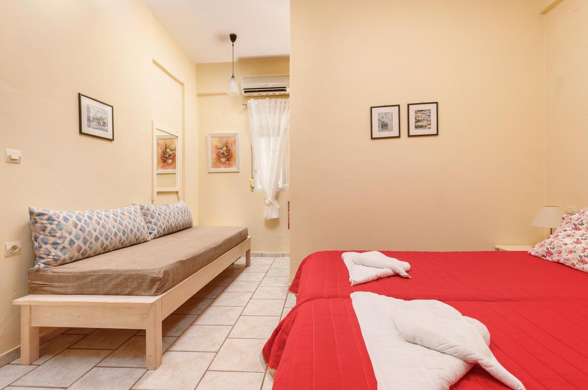 Zefyros Apartments&House Kíssamos Habitación foto